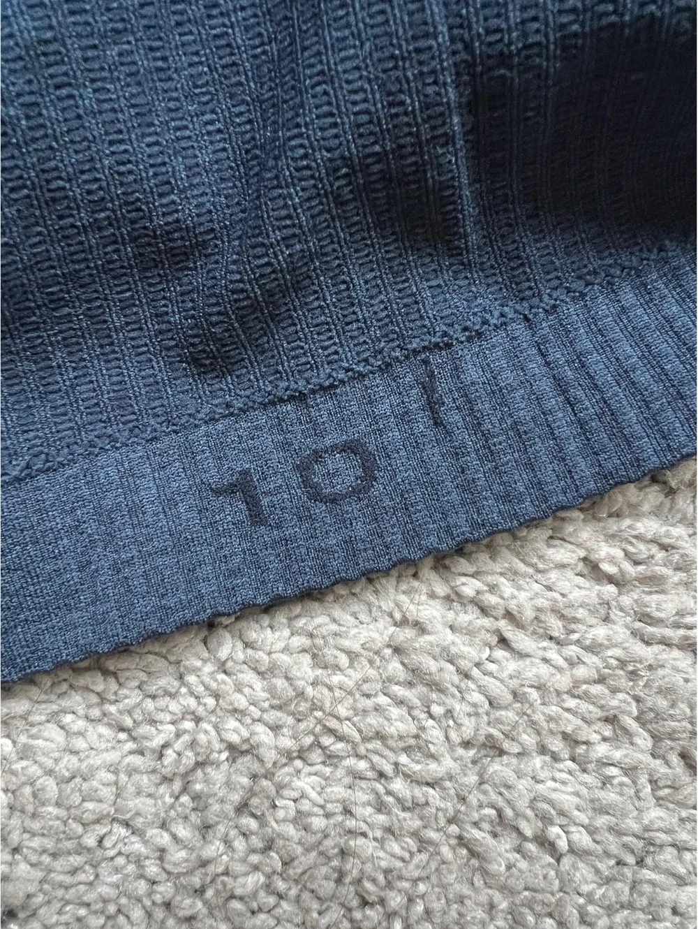 Lululemon Ribbed Racerback Tank Top Built-In Bra Navy Blue Size 10